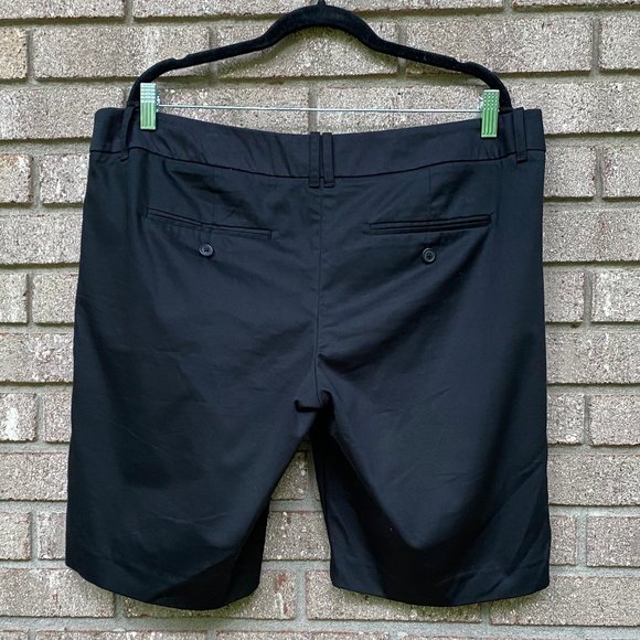 MOSSIMO Stretch Extensible Black Shorts Size 16 - Picture 3 of 4